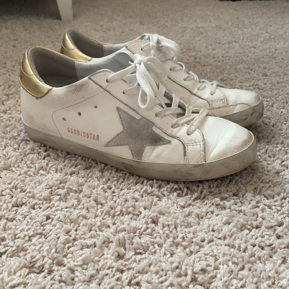 Golden Goose Superstar - SZ 37 White and Gold